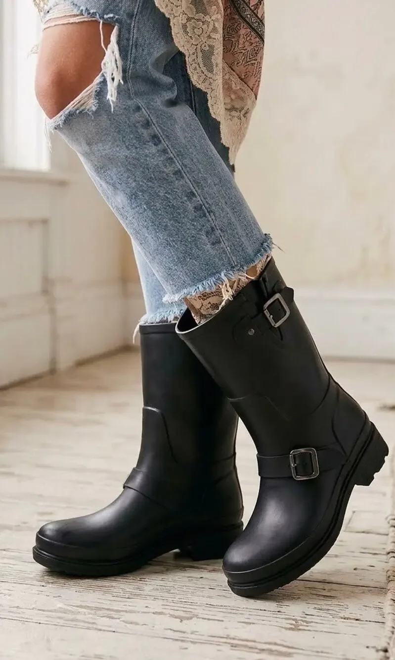 Hunter Women's Original Short Rubber Biker Black Matte Rain Boots 8 NWOT